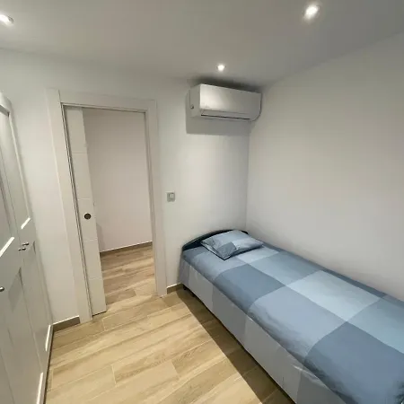 Aixa Granada *